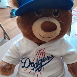 Dodgers build a bear
